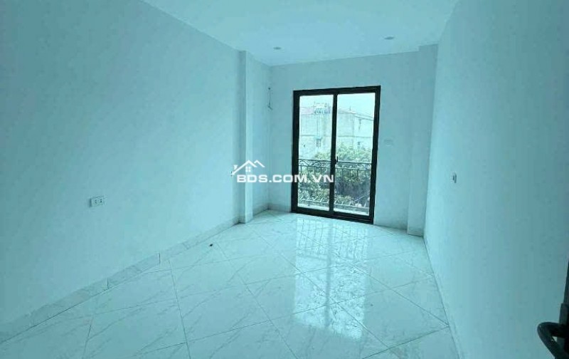 NHÀ XÂY MỚI ĐẸP KÍNH KOONG- #NGÕ NÔNG- NHỈNH 5 TỶ-   20 M RA Ô TÔ BUÝT TRÁNH- #NHÀ SÁNG THOÁNG.